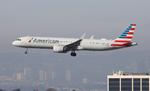 N451AN @ KLAX - AAL A321N zx hnl-lax - by FloridaMetal