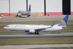 N73445 @ KTPA - United Flight 2138 departs Tampa International Airport enroute to Washington-Dulles International Airport - by Suncoast Spotter