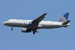 N472UA @ KORD - UAL A320 oc zx cmh-ord - by FloridaMetal
