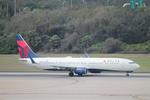 N918DU @ KTPA - Delta Flight 2531 departs Tampa International Airport enroute to LaGuardia Airport - by Suncoast Spotter