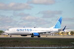 N68880 @ KRSW - United Flight 2852 taxis at Southwest Florida International Airport prior to flight to Newark-Liberty Airport - by Suncoast Spotter