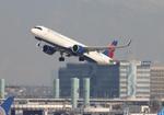 N503DZ @ KLAX - DAL A321N zx lax-mco - by FloridaMetal