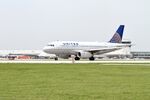 N895UA @ KORD - A319 United Airlines Airbus A319-132 N895UA departing 22l KORD - by Mark Kalfas