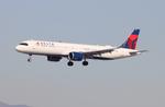 N540DE @ KLAX - DAL A321N zx mco-lax - by FloridaMetal