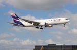 N534LA @ KMIA - LATAM Cargo 767-300F zx scl, secl-mia - by FloridaMetal