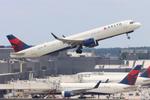 N526DE @ KATL - DAL A321N zx atl-jfk - by FloridaMetal