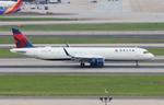N528DE @ KATL - DAL A321N zx jfk-atl - by FloridaMetal