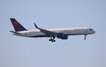 N549US @ KATL - DAL 752 zx orf-atl - by FloridaMetal