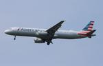 N556UW @ KORD - AAL A321 zx san-ord - by FloridaMetal