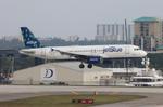 N570JB @ KFLL - JBU A320 zx bog, skbo-fll - by FloridaMetal