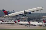 N581NW @ KATL - DAL 753 zx atl-sea - by FloridaMetal