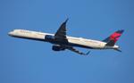 N596NW @ KMCO - DAL 753 zx mco-msp - by FloridaMetal