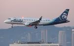 N631QX @ KLAX - QXE/ASA E175 zx pdx-lax - by FloridaMetal