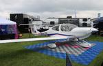 N647DS @ KOSH - DA40 zx - by FloridaMetal
