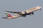 A6-ENP @ LOWW - Emirates 777-300 - by Andy Graf