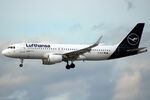 D-AIZX @ EDDF - Landing - by micka2b