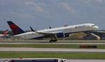 N660DL @ KATL - DAL 752 zx atl-fll - by FloridaMetal