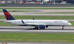N659DL @ KATL - DAL 752 zx rdu-atl - by FloridaMetal