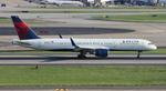 N660DL @ KATL - DAL 752 zx rdu-atl - by FloridaMetal