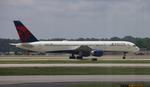N668DN @ KATL - DAL 752 zx bhm-atl - by FloridaMetal