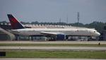N680DA @ KATL - DAL 752 zx msy-atl - by FloridaMetal