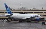 N229UA @ KEWR - Boeing 777-222 - by Mark Pasqualino