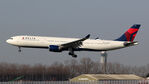 N814NW @ EHAM - at eham - by Ronald