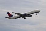 N697DL @ KATL - DAL 752 zx atl-mco - by FloridaMetal