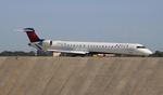 N692CA @ KATL - EDV/DAL CR9 zx atl-crw - by FloridaMetal
