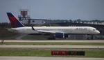 N696DL @ KATL - DAL 752 zx ric-atl - by FloridaMetal