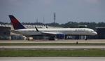 N690DL @ KATL - DAL 752 zx bhm-atl - by FloridaMetal