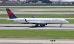 N687DL @ KATL - DAL 752 zx orf-atl - by FloridaMetal