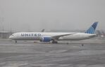 N12010 @ KEWR - Boeing 787-10 Dreamliner