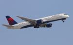 N678DL @ KFLL - DAL 752 zx fll-atl - by FloridaMetal
