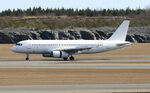 OY-JRS @ ESSA - Rwy 19R - by wijken