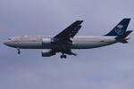 HZ-AJF @ LOWW - Saudi Arabian A300-600