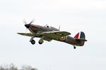 V7497 @ EGSU - V7497 (G-HRLI) 1940 Hawker Hurricane l Duxford 