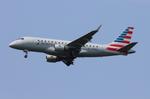 N748RR @ KORD - ENY/AE E175 zx ewr-ord - by FloridaMetal