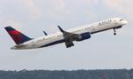 N706TW @ KATL - DAL 752 zx atl-sna - by FloridaMetal