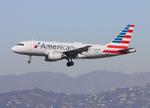 N711UW @ KLAX - AAL A319 zx sfo-lax - by FloridaMetal
