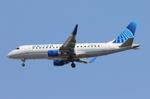 N767YX @ KORD - RPA/UE E175 zx ind-ord - by FloridaMetal