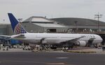 N69059 @ KEWR - Boeing 767-424/ER - by Mark Pasqualino