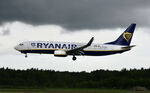 SP-RKH @ ESSA - Rwy 26 - by wijken