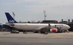 LN-RKM @ KEWR - Airbus A330-343X