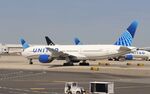 N229UA @ KEWR - Boeing 777-222 - by Mark Pasqualino