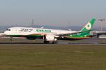 B-17883 @ LOWW - Eva Air 787-9