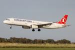TC-JRM @ LMML - Turkish Airlines Airbus A321-231 reg TC-JRM on final approach to RW31 in Malta. - by raymond