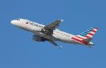 N767UW @ KLAX - AAL A319 zx lax-sfo - by FloridaMetal