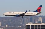N774DE @ KLAX - DAL 738 zx aus-lax