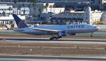 N773UA @ KLAX - UAL 772 oc zx ord-lax - by FloridaMetal